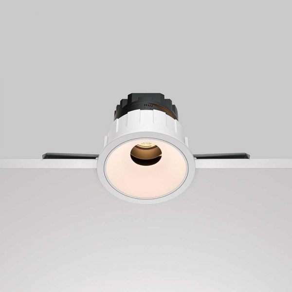 Встраиваемый светодиодный светильник Maytoni Technical Wise DL057-10W3K-W Встраиваемый светодиодный светильник Maytoni Technical Wise DL057-10W3K-W