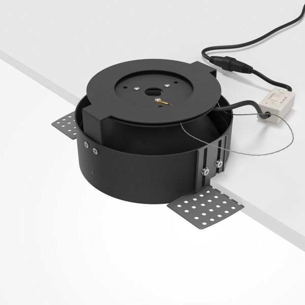 Встраиваемый светодиодный светильник Maytoni Technical Move DL060-9W3-4-6K-TRS-B Встраиваемый светодиодный светильник Maytoni Technical Move DL060-9W3-4-6K-TRS-B
