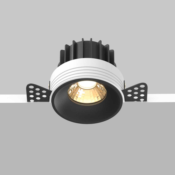 Встраиваемый светильник Maytoni Technical Downlight Round DL058-12W2.7K-TRS-B