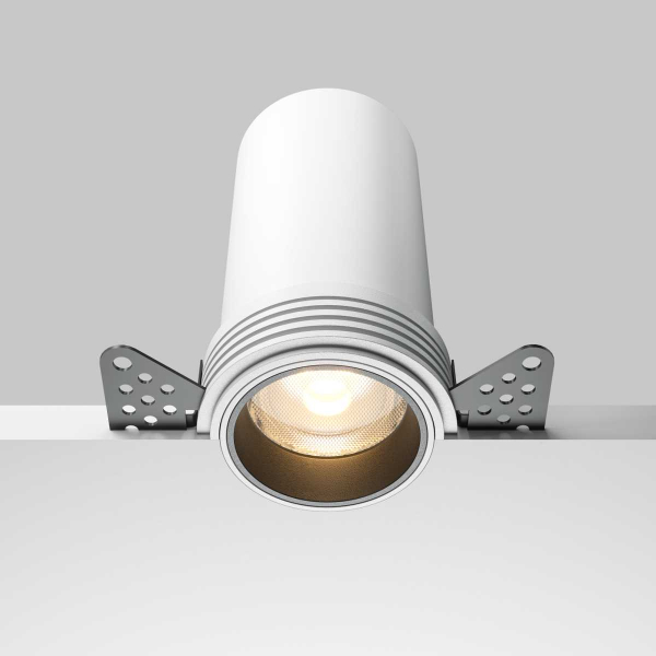 Встраиваемый светильник Maytoni Technical DL125-L12-3K-TRS-W Встраиваемый светильник Maytoni Technical DL125-L12-3K-TRS-W