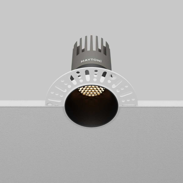 Встраиваемый светильник Maytoni Technical Downlight Dip DL120-10W-3K-TRS-B