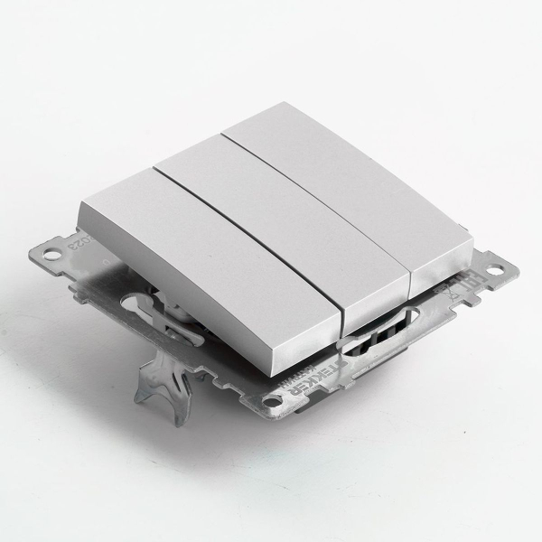 Выключатель трехклавишный Stekker Катрин GLS10-7108-03 серебро 49173