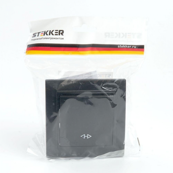 Переключатель одноклавишный перекрестный Stekker Эрна черный PSW10-9009-03 39927 Переключатель одноклавишный перекрестный Stekker Эрна черный PSW10-9009-03 39927