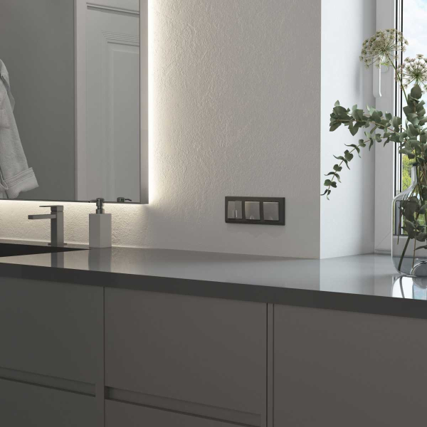 Выключатель двухклавишный проходной с подсветкой Werkel серебряный матовый W1122165 4690389195556