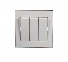 Выключатель тройной Lezard Rain белый с бок. вставкой хром 703-0225-109