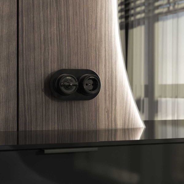 Выключатель двухклавишный на 4 положения Werkel Ретро черный W5620008 4690389166747