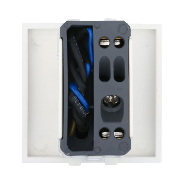 Выключатель LK Studio с индикатором 45х45мм (схема 1L) 16 A, 250 B (белый) LK45 850904-1